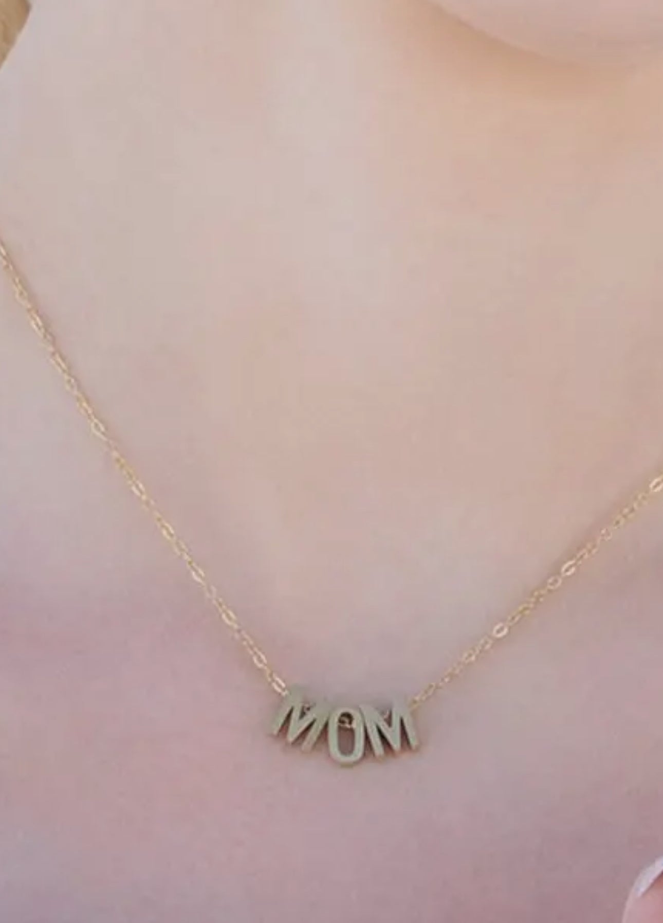 Mom necklace